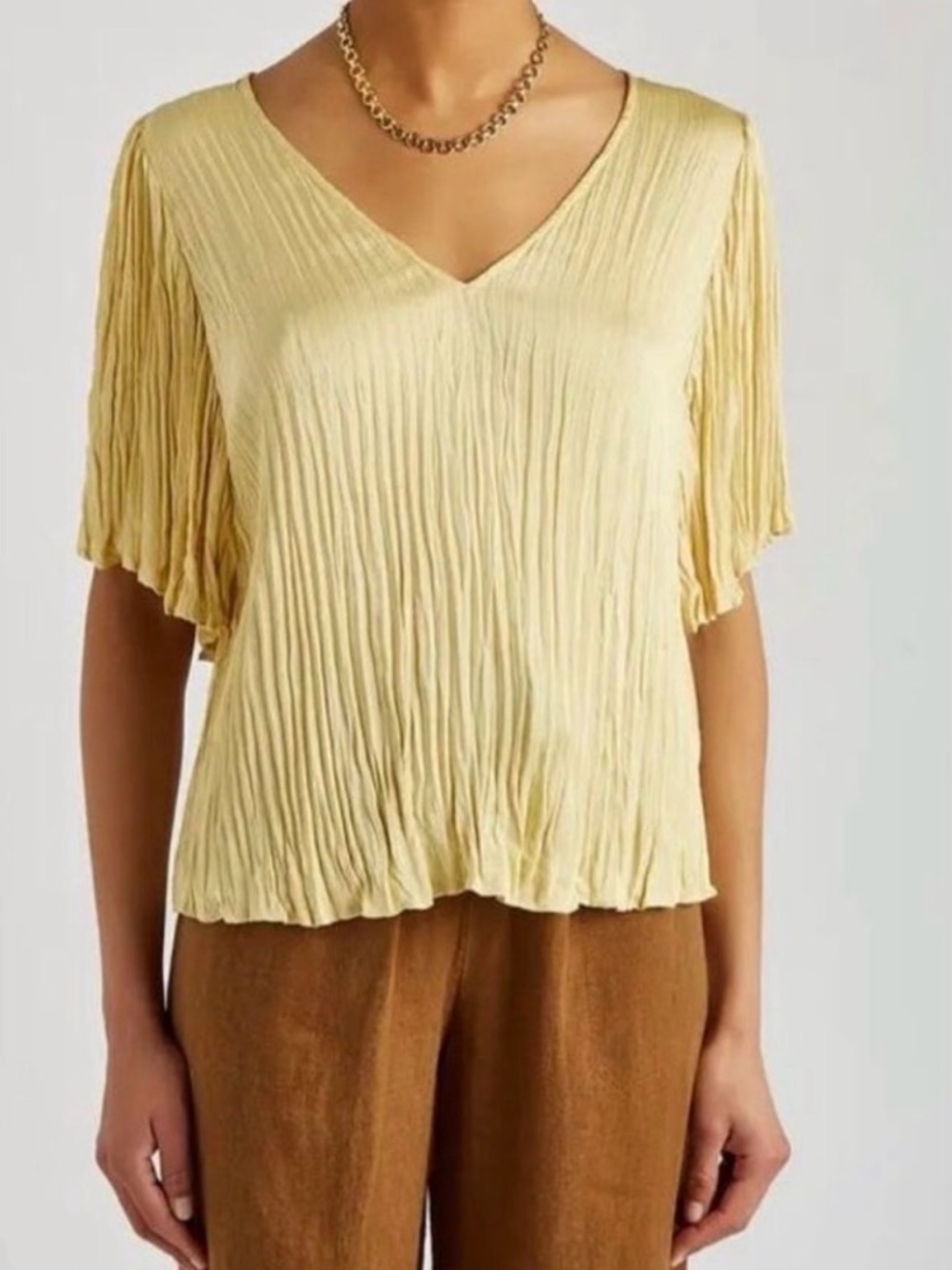 Vince Satin Plisse V-Neck Pleated Short Sleeve Top - Pale Yellow
